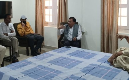 नेपा विधायक मंजू दादू ने नेपा सीएमडी ओर नगर पालिका सीएमओ के साथ की बैठक