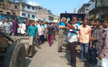 नगर निगम  द्वारा खुले में बिक रहे 14 किलो मांस को जब्त कर जुर्माना वसूला
