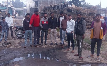 ग्राम सिरपुर में रोड नाली निर्माण अधूरा कार्य छोड़ने से सरपंच के नाम से ग्रामीणों ने किया हगामा