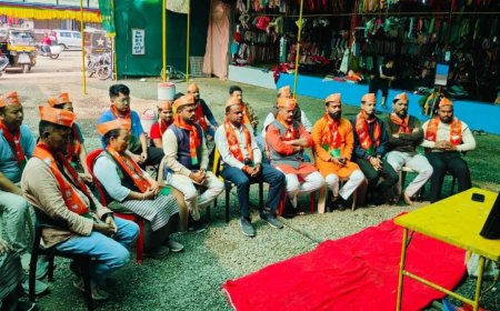 लोकमाता अहिल्या देवी मंडल ने तिब्बती शरणार्थी स्वेटरवाले बहनों–भाइयों  के साथ सुनी मन की बात ...
