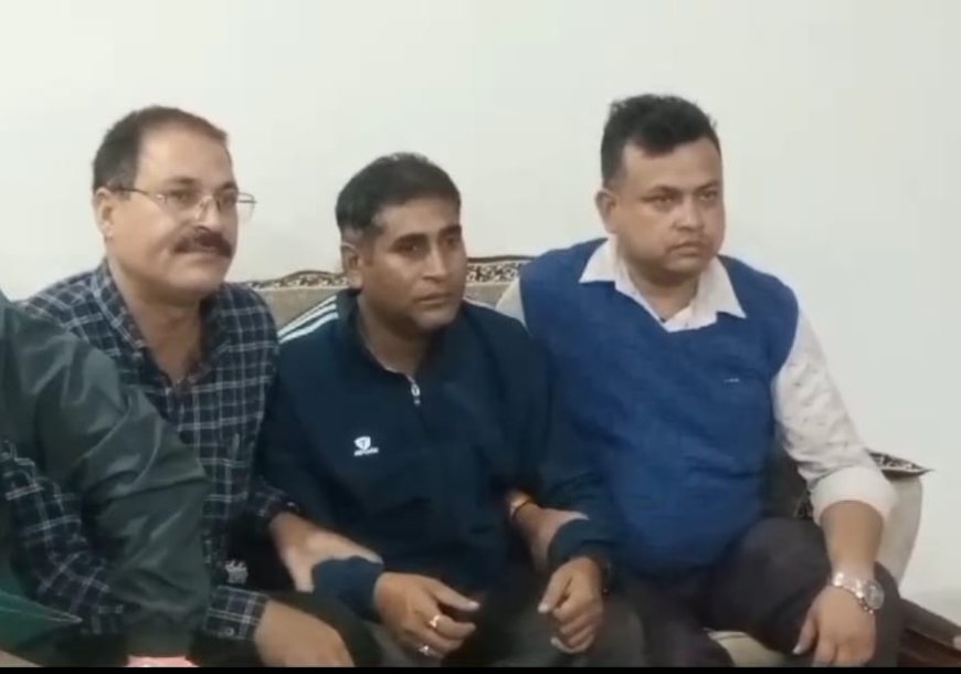 लोकायुक्त का छापा, 2 पुलिस जवान रिश्वत लेते गिरफ्तार