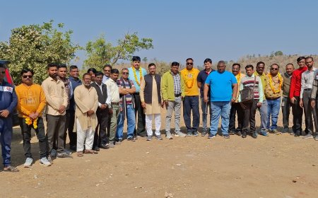 पत्रकार आपसी मतभेद, गिले शिकवे भूला कर एक जुटता से पत्रकारिता करें -  उमेश जंगाले