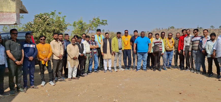 पत्रकार आपसी मतभेद, गिले शिकवे भूला कर एक जुटता से पत्रकारिता करें -  उमेश जंगाले